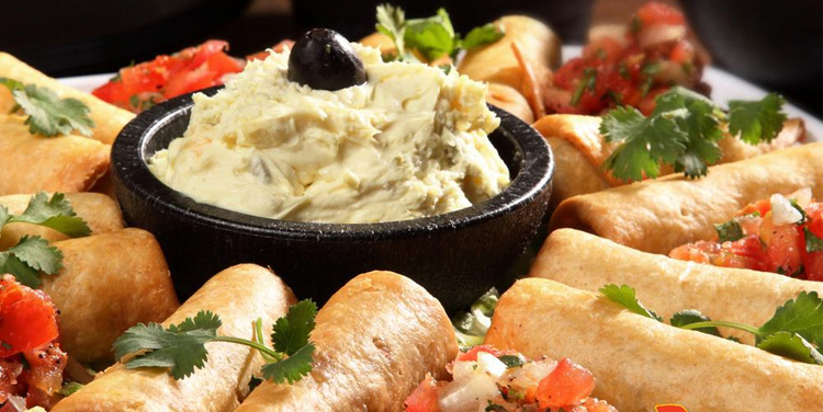 Dine at the Village at Briarcliff